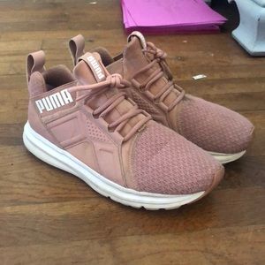 Pink Puma tennis shoes!!